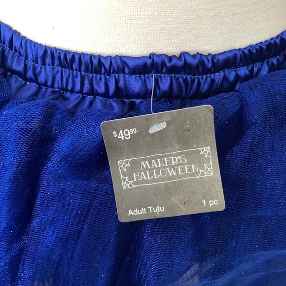Maker’s Halloween Wonder Woman blue tutu gold stars red bow matching headband - Picture 5 of 6